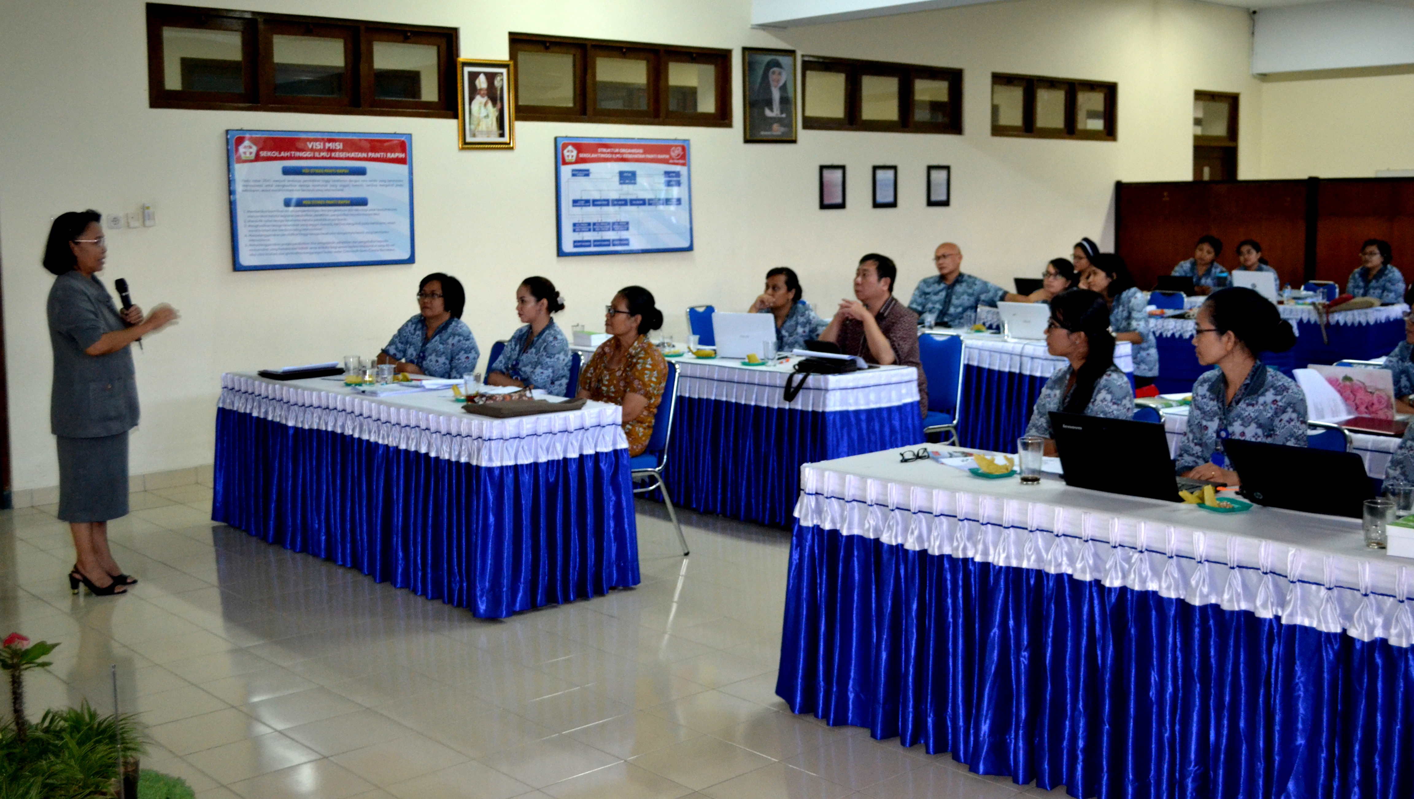 Workshop Penyusunan Soal dan Analisis Soal Workshop Penyusunan Soal dan Analisis Soal